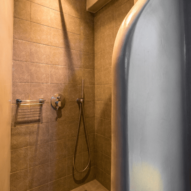 Emerald Suites Double Budget Room (4)