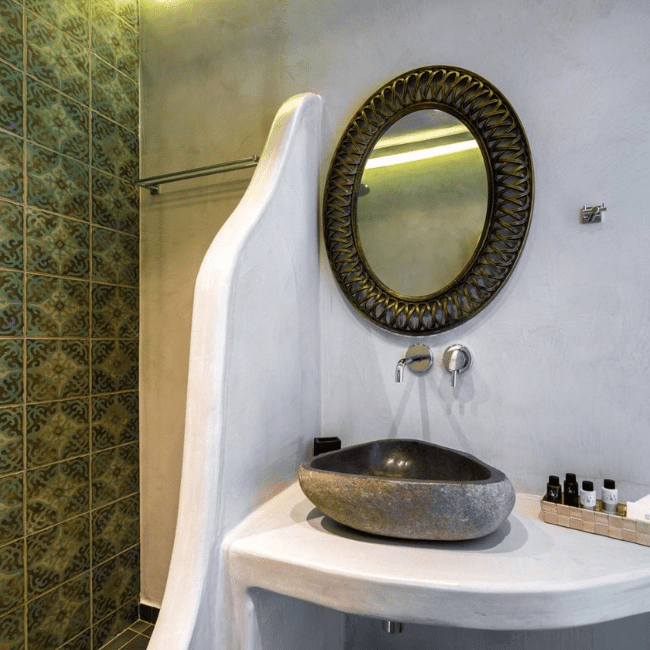 Emerald Suites Superior with hot tub (3)